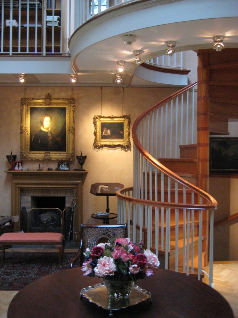 New Timber Spiral Stair & Library Gallery
